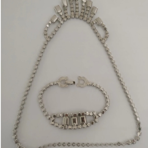 🇨🇦 Vintage Art Deco crystal set by Weiss in EUC - Picture 8 of 8